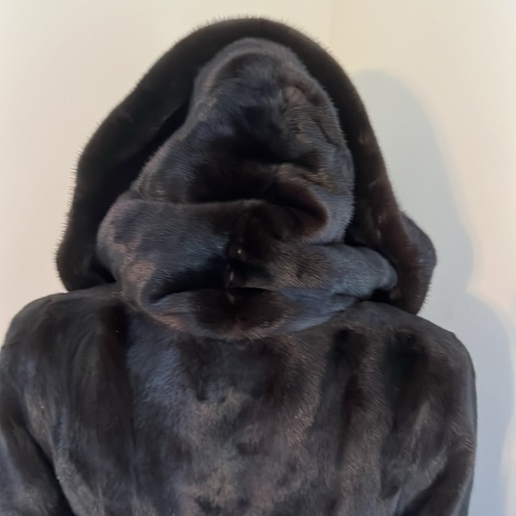 Authentic Blackglama American Legend Mink Fur Coat Size: EU 40; US 8 - Picture 6 of 16